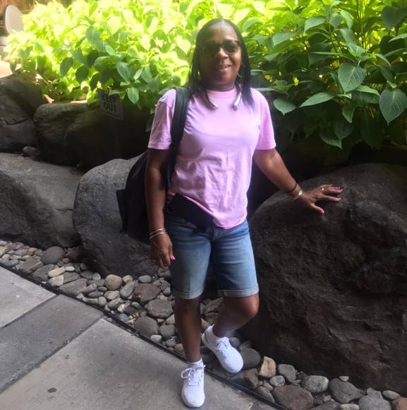 Meet your Posher, Dowell - Picture 1 of 1